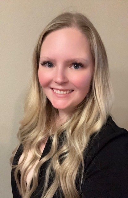Photo of Samantha Thomas
